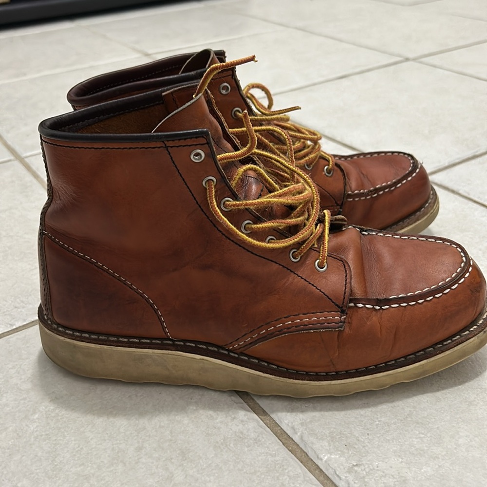 Red Wing Heritage 6-inch MOC women’s boot, size 9.5